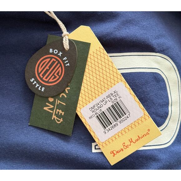 Deus Ex Machina Box Fit Round Up Long Sleeve Tee Red Blue Size XL NWT - Picture 8 of 9